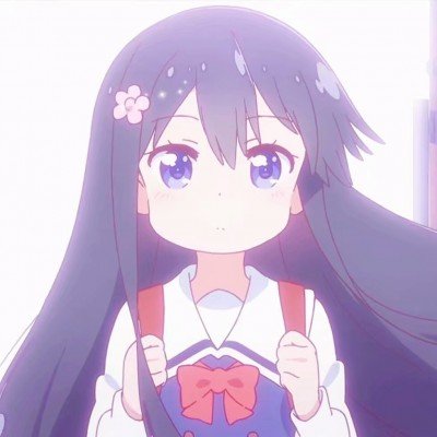 女子骑车被远光灯晃眼撞倒行人逃逸